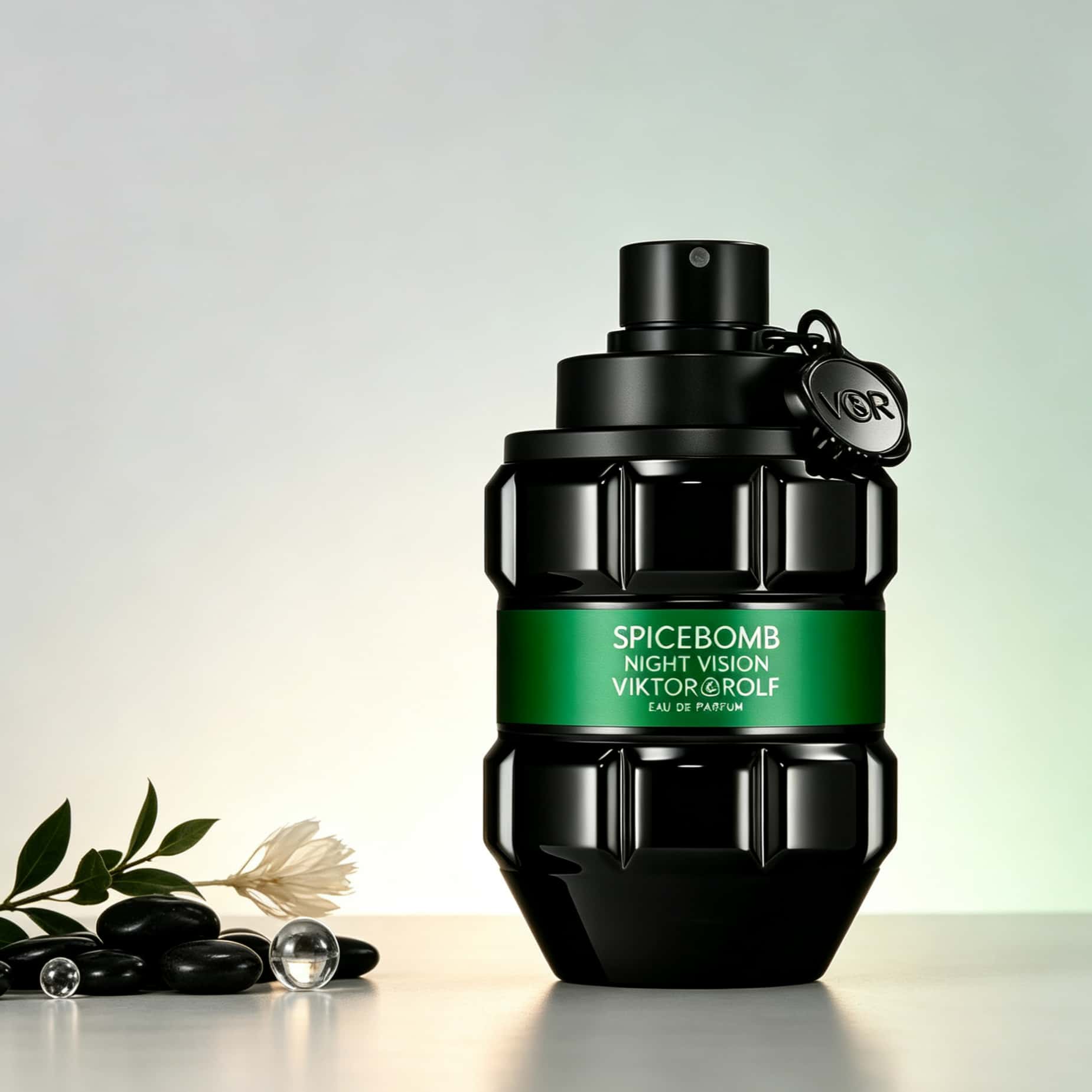빅터 앤 롤프 나이트 비전 EDP 남성용 향수, 블랙  - Men'S Fashion Perfume 리뷰 및 가격